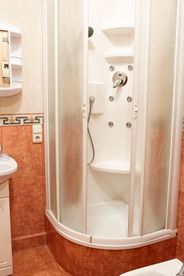 Апартаменты Apartment on Lvivska square Киев